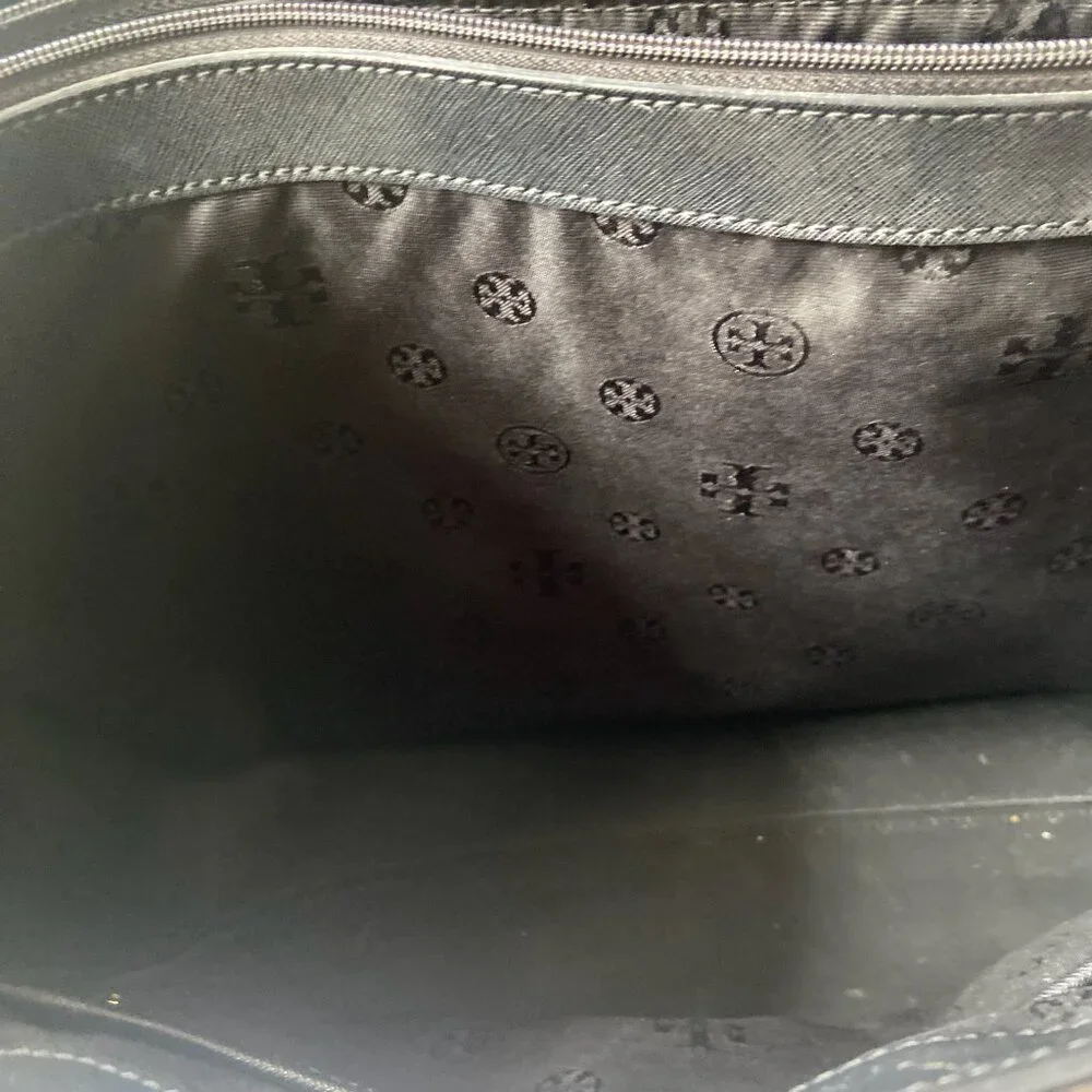 EUC Tory Burch Saffiano Leather - Large Tote Bag - Black - Good condition - Picture 5 of 9